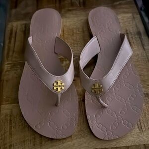 Tory Burch sandals, size 10 but run small, fit more like a size 9. Never worn.